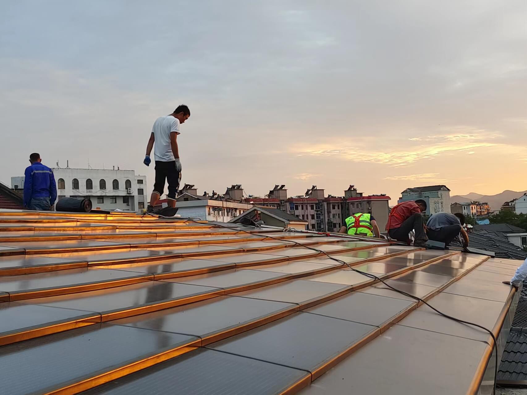 commercial solar roofing