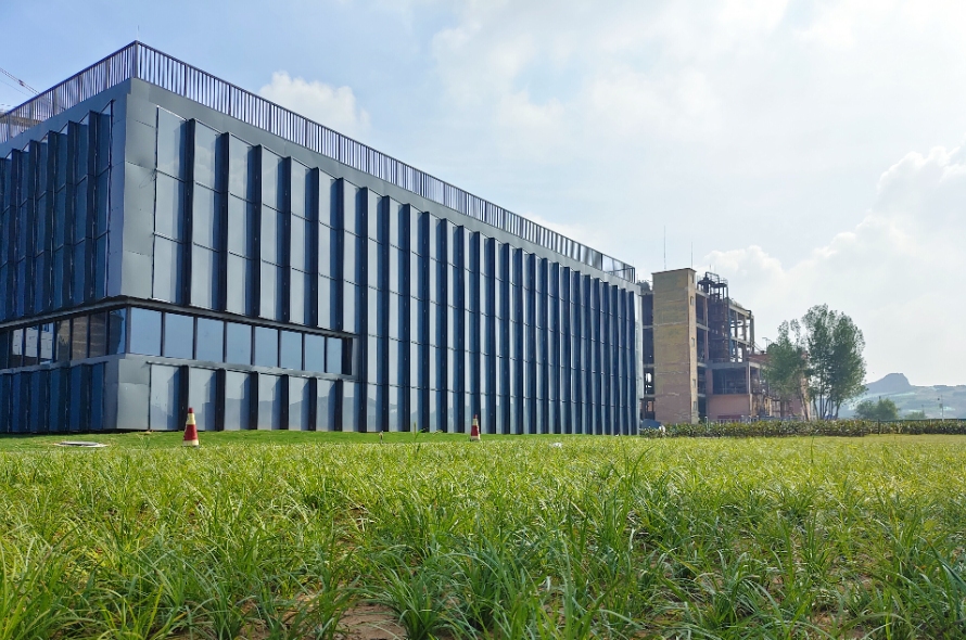 Buildings renovated with BIPV