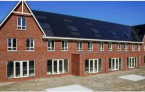 What are the advantages and disadvantages of solar roof tiles？