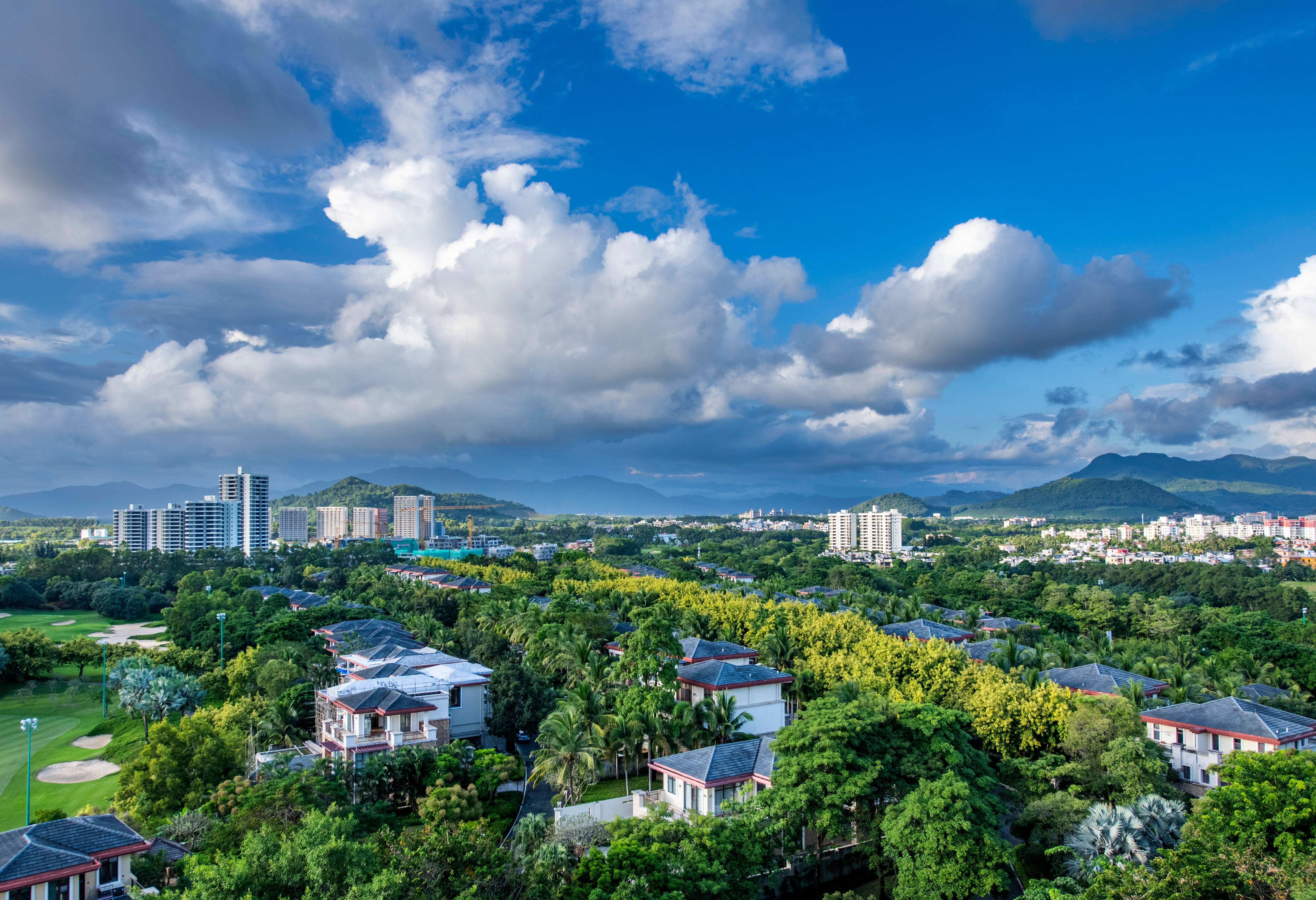 Lingshui Overseas Returnees Town, Hainan